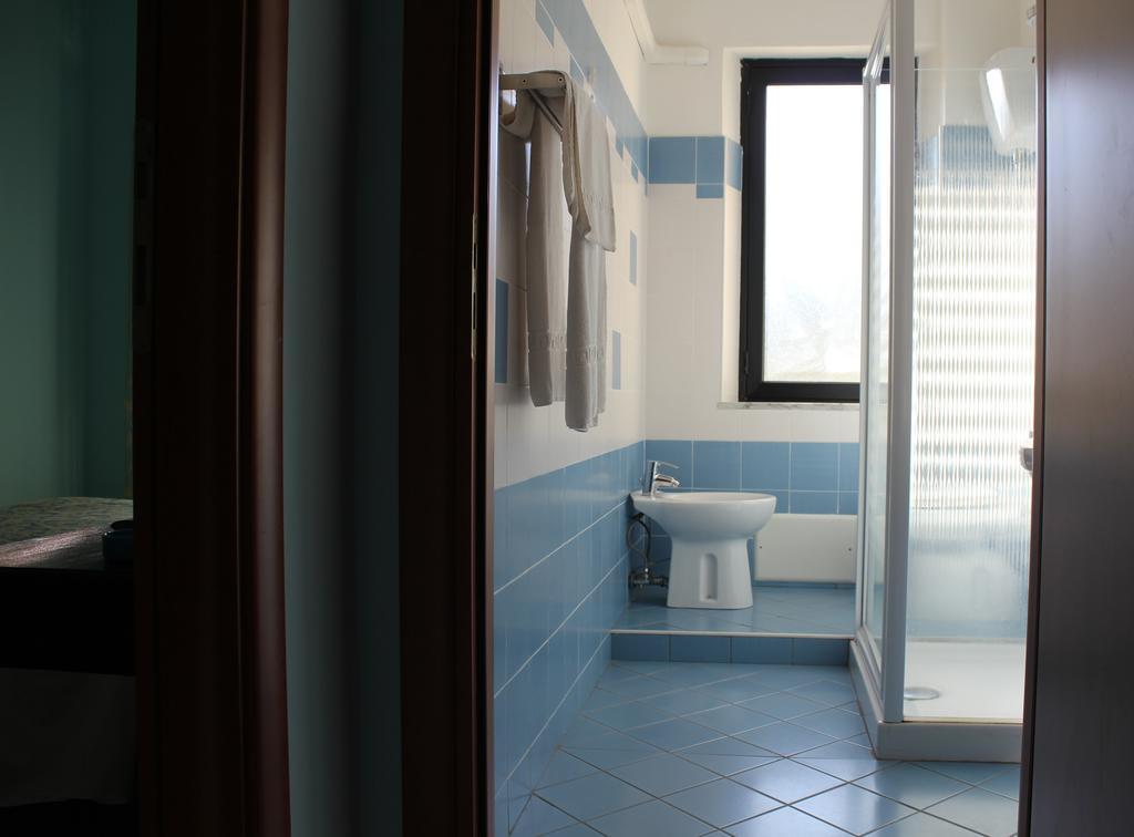 Hotel 106 Sellia Marina Room photo